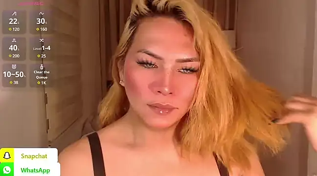 QUEEN GIAMOORE69 online show from 12.27.24