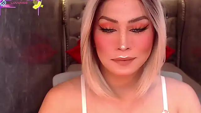 QUEEN GIAMOORE69 online show from 09.22.25