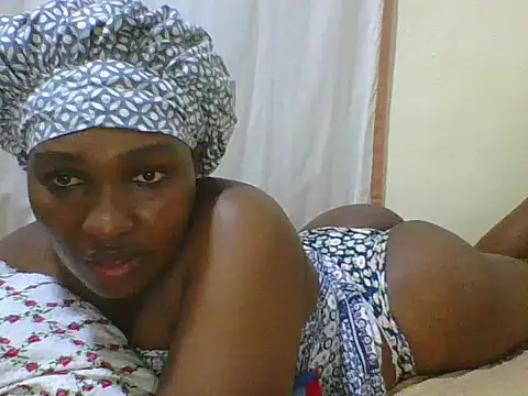 Snapshot of cute_lavenda chatting on 10.17.25 cute lavenda online show from 10.17.25