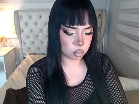RebecaNextToYou online show from 06.05.26
