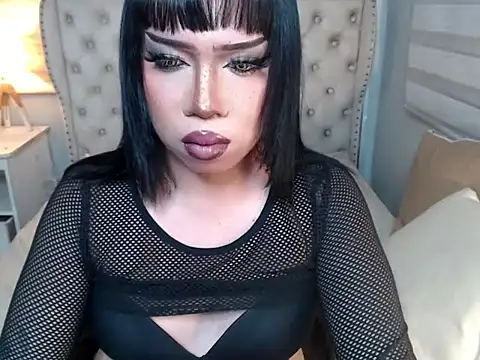 RebecaNextToYou online show from 06.06.26