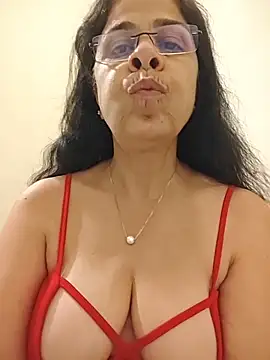 Susannemilf online show from 03.31.26