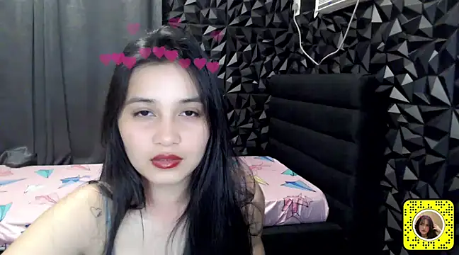 Snapshot of _Bellatrixy_ chatting on 12.22.24 Bellatrixy online show from 12.22.24