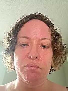 julimonroe online show from 05.02.26