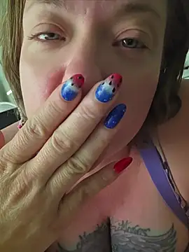 julimonroe online show from 07.10.26