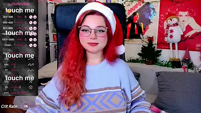 Snapshot of StellaMilla chatting on 12.28.24 StellaMilla online show from 12.28.24