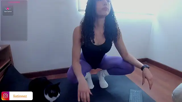 Lia Tinez online show from 12.21.24