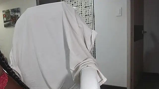 DanielaDuff online show from 02.05.25