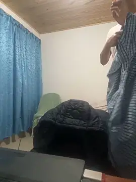 Snapshot of soyquindiano chatting on 09.08.25 soyquindiano online show from 09.08.25