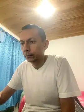 Snapshot of soyquindiano chatting on 09.11.25 soyquindiano online show from 09.11.25