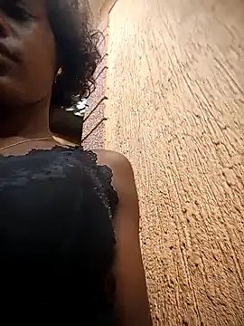 Snapshot of Petite_li chatting on 01.10.26 Petite li online show from 01.10.26