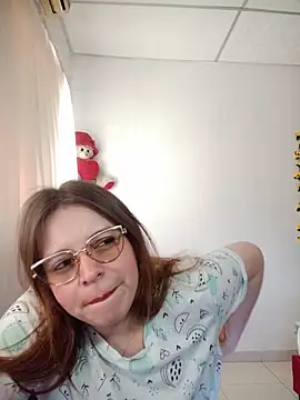 lorenitabella online show from 05.18.26