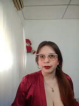 lorenitabella online show from 05.27.26