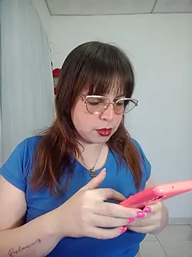 lorenitabella online show from 06.25.26