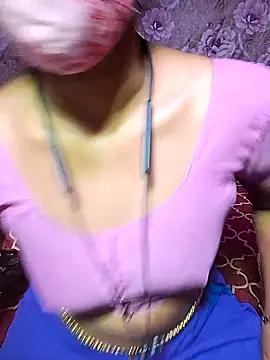 Snapshot of XBHUUME chatting on 03.10.25 XBHUUME online show from 03.10.25