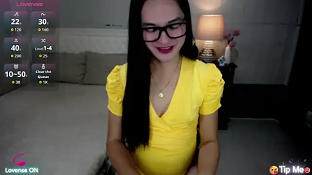 Snapshot of xAsianSweetHeart chatting on 06.24.26 xAsianSweetHeart online show from 06.24.26