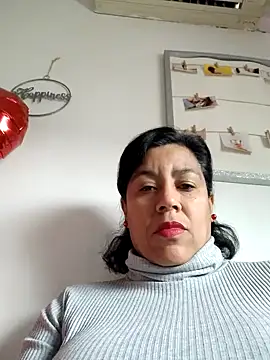 Molly newman6 online show from 02.15.25