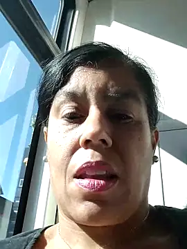 Molly newman6 online show from 09.23.25