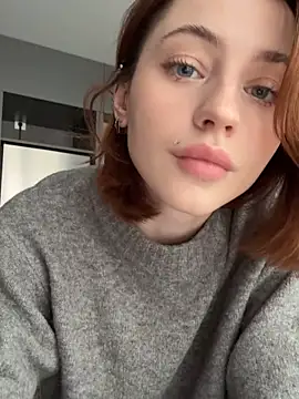 Snapshot of Camilla_Railian chatting on 10.06.25 Camilla Railian online show from 10.06.25