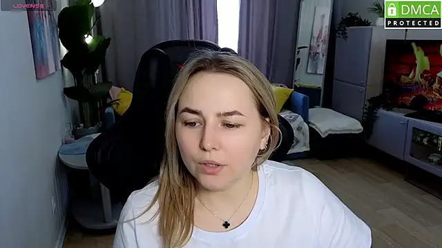 Mira Mermayd online show from 04.29.26