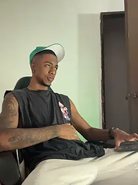 YeremiBrowm online show from 03.10.25