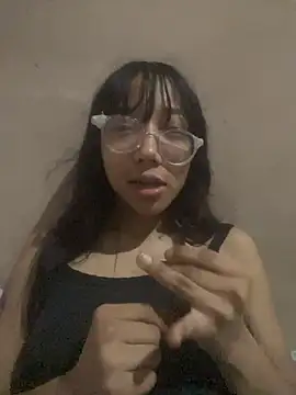 Snapshot of Karmakuro chatting on 12.20.25 Karmakuro online show from 12.20.25