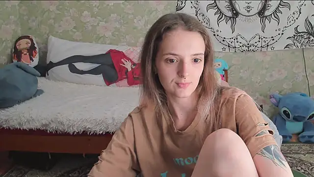 Snapshot of Cutie_Adelia chatting on 07.17.26 Cutie Adelia online show from 07.17.26