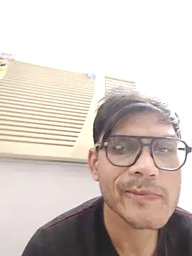 Snapshot of alex78265 chatting on 11.05.25 alex78265 online show from 11.05.25