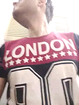 Snapshot of alex78265 chatting on 11.10.25 alex78265 online show from 11.10.25