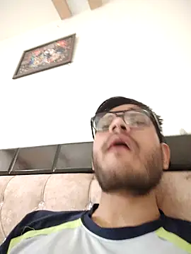 Snapshot of alex78265 chatting on 11.23.25 alex78265 online show from 11.23.25