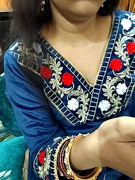 Diya 143 online show from 02.14.26