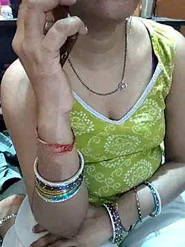 Diya 143 online show from 04.23.26