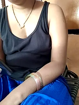 Diya 143 online show from 07.06.26
