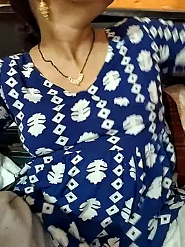 Diya 143 online show from 07.19.26