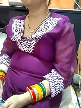 Diya 143 online show from 07.28.26