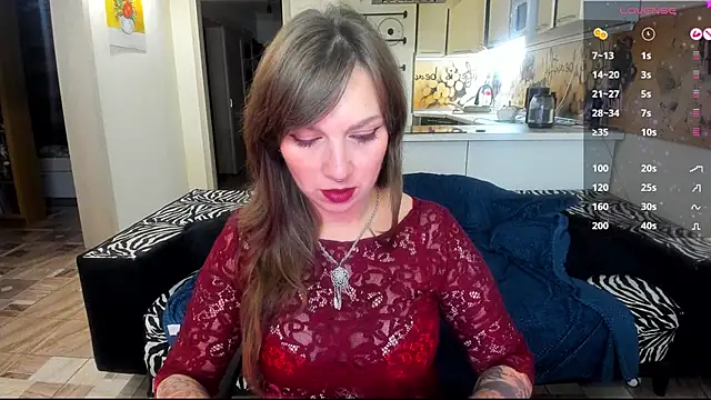 Snapshot of StacyTigerr chatting on 11.15.25 StacyTigerr online show from 11.15.25