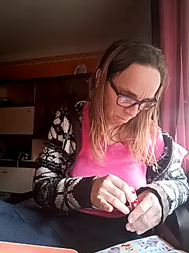 Snapshot of Dettybitch40 chatting on 11.11.25 Dettybitch40 online show from 11.11.25