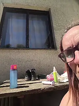 Dettybitch40 online show from 05.04.26
