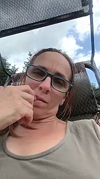 Dettybitch40 online show from 06.17.26