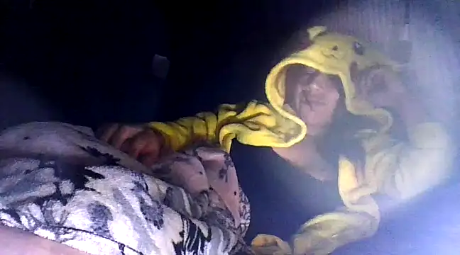 Shelzy420 online show from 03.22.25