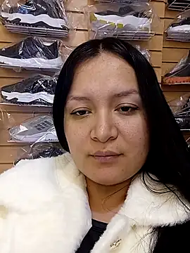 Snapshot of Arisha34 chatting on 12.21.25 Arisha34 online show from 12.21.25