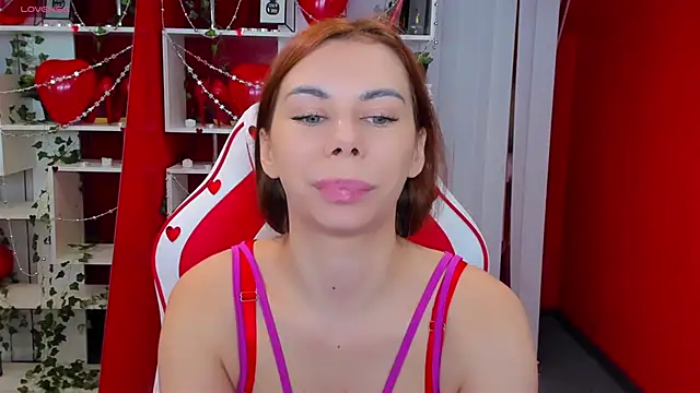 KateCloud online show from 02.13.25