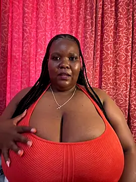 Snapshot of Michyboldy chatting on 10.17.25 Michyboldy online show from 10.17.25