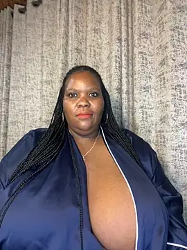 Snapshot of Michyboldy chatting on 12.05.25 Michyboldy online show from 12.05.25