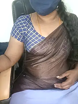 Snapshot of Tamil-hotwife chatting on 02.22.25 Tamil-hotwife online show from 02.22.25
