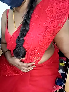 Snapshot of Tamil-hotwife chatting on 02.28.25 Tamil-hotwife online show from 02.28.25