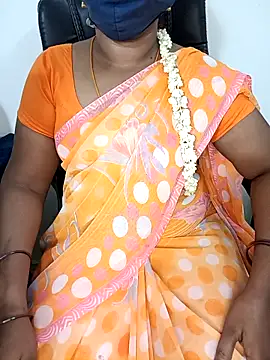 Snapshot of Tamil-hotwife chatting on 03.01.25 Tamil-hotwife online show from 03.01.25
