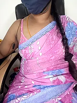 Snapshot of Tamil-hotwife chatting on 03.13.25 Tamil-hotwife online show from 03.13.25