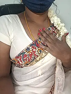 Snapshot of Tamil-hotwife chatting on 09.20.25 Tamil-hotwife online show from 09.20.25