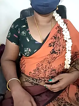 Snapshot of Tamil-hotwife chatting on 10.12.25 Tamil-hotwife online show from 10.12.25